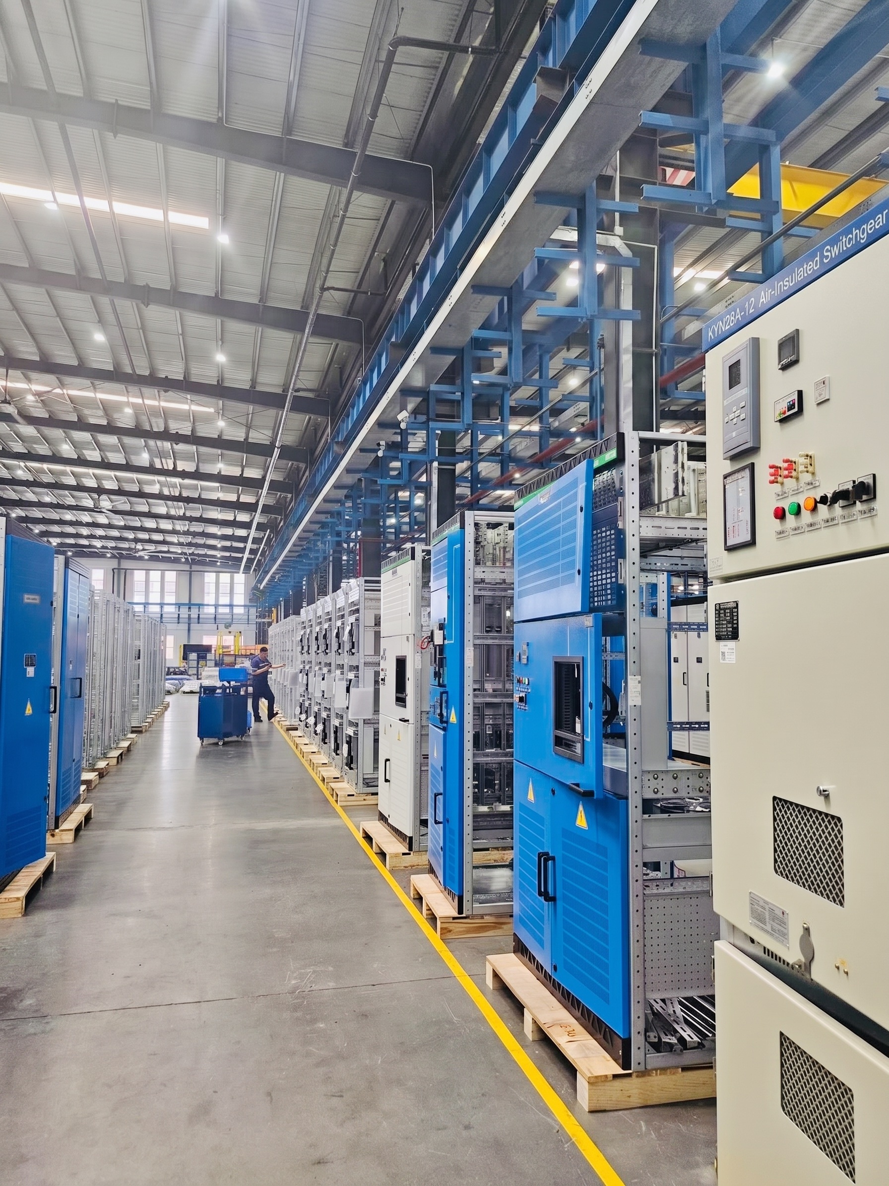 Low-Voltage Distribution & Switchboards